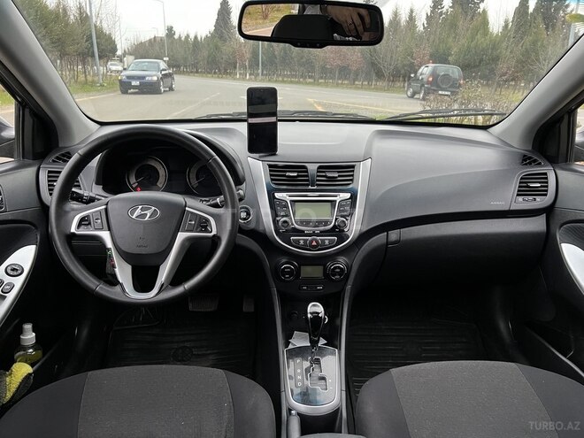 Hyundai Accent 2011, 104,000 km - 1.6 l - Lənkəran
