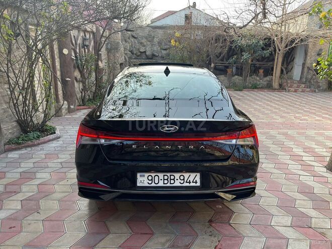Hyundai Elantra 2021, 10,300 km - 1.6 l - Bakı