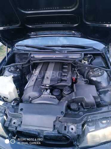 BMW 323 1999, 352,000 km - 2.5 l - Şəki