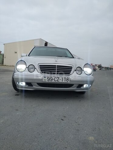Mercedes E 320 2000, 445,000 km - 3.2 l - Bakı