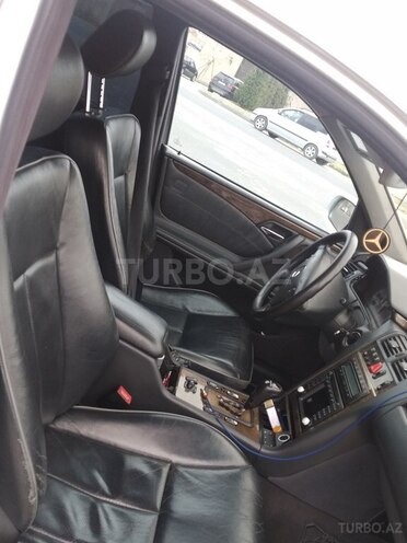 Mercedes E 320 2000, 445,000 km - 3.2 l - Bakı