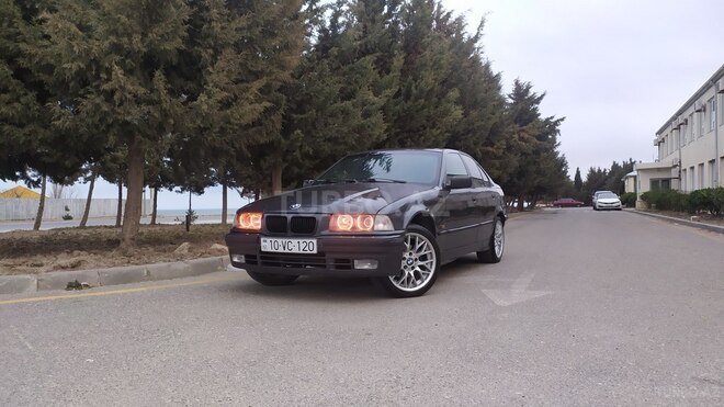 BMW 316 1992, 329,860 km - 1.6 l - Sumqayıt