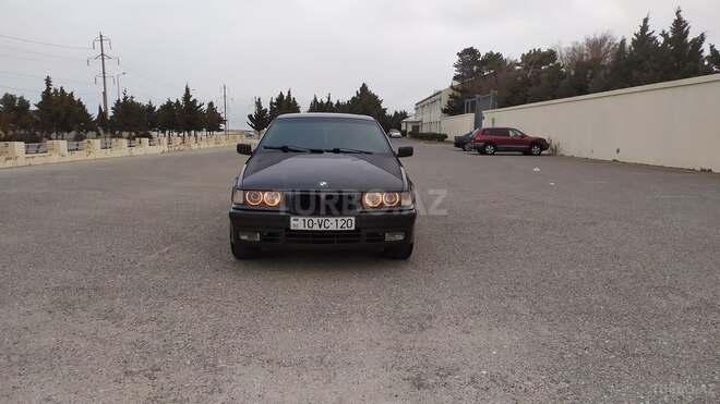 BMW 316 1992, 329,860 km - 1.6 l - Sumqayıt