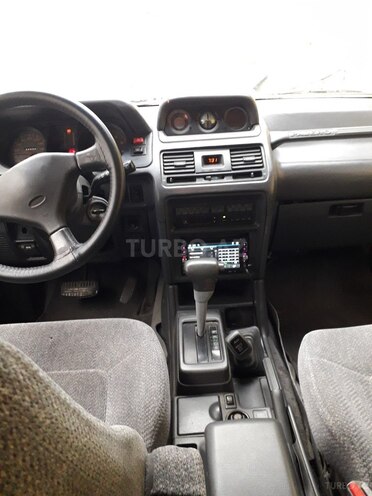 Mitsubishi Pajero 1995, 298,000 km - 2.8 л - Bakı