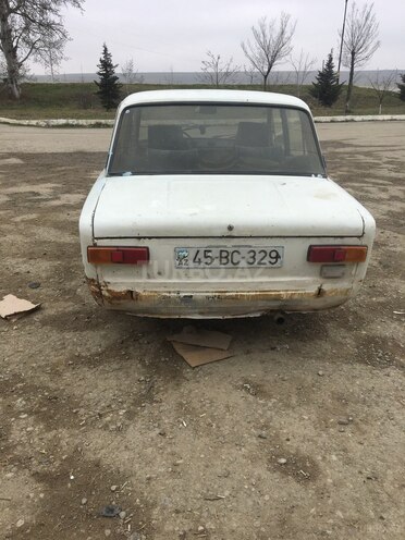 LADA (VAZ) 21011 1975, 111,000 km - 1.5 l - Qobustan