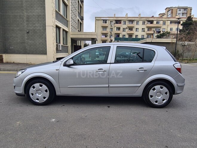 Opel Astra 2004, 196,450 km - 1.4 l - Bakı