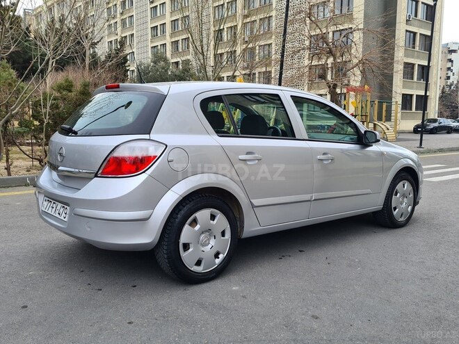 Opel Astra 2004, 196,450 km - 1.4 l - Bakı