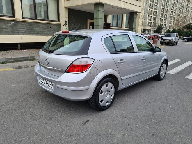 Opel Astra 2004, 196,450 km - 1.4 l - Bakı