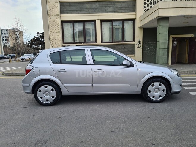 Opel Astra 2004, 196,450 km - 1.4 l - Bakı