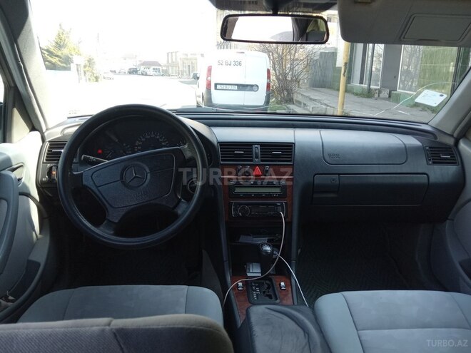 Mercedes C 180 1997, 300,000 km - 1.8 l - Bakı