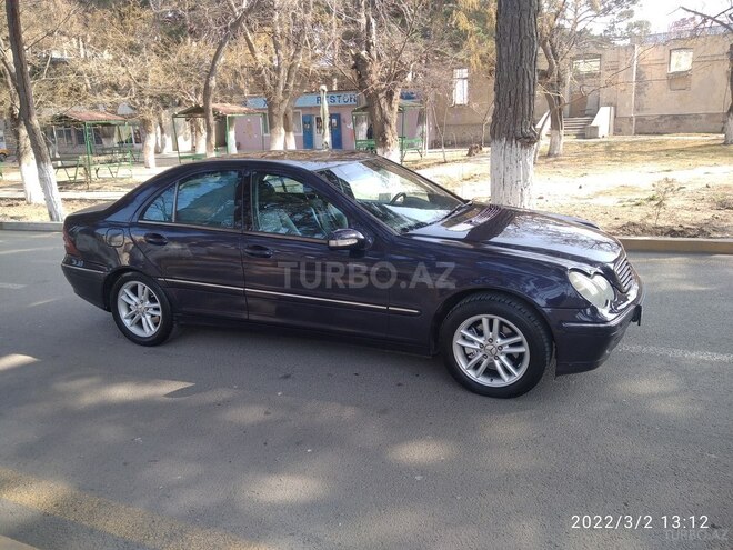 Mercedes C 320 2001, 190,000 km - 3.2 l - Sumqayıt
