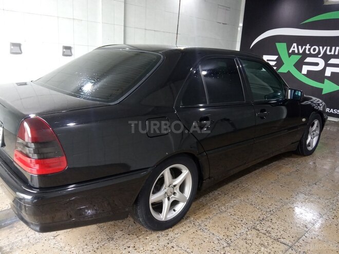 Mercedes C 180 1997, 300,000 km - 1.8 l - Bakı