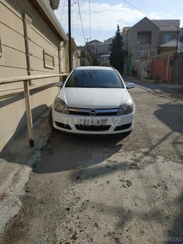 Opel Astra 2006, 260,800 km - 1.3 l - Bakı