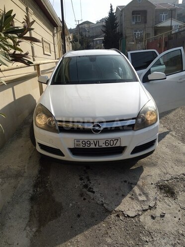 Opel Astra 2006, 260,800 km - 1.3 l - Bakı