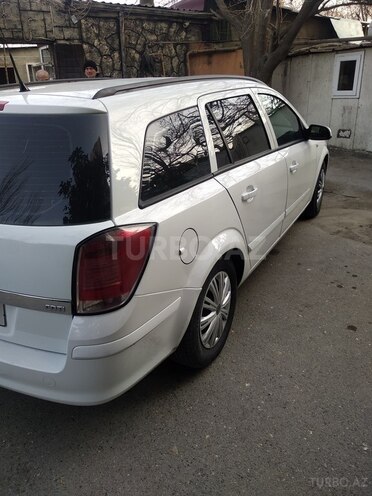 Opel Astra 2006, 260,800 km - 1.3 l - Bakı