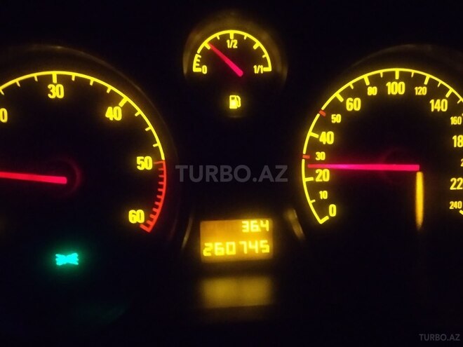 Opel Astra 2006, 260,800 km - 1.3 l - Bakı