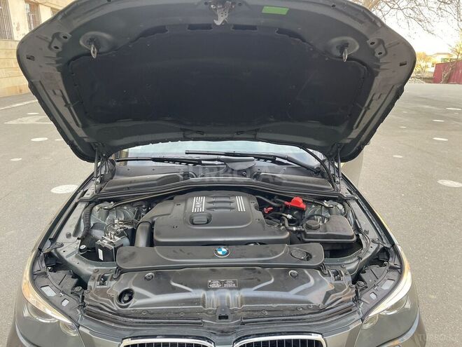 BMW 520 2006, 268,000 km - 2.0 l - Bakı