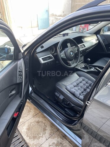 BMW 520 2006, 268,000 km - 2.0 l - Bakı