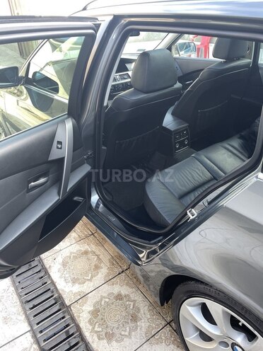 BMW 520 2006, 268,000 km - 2.0 l - Bakı