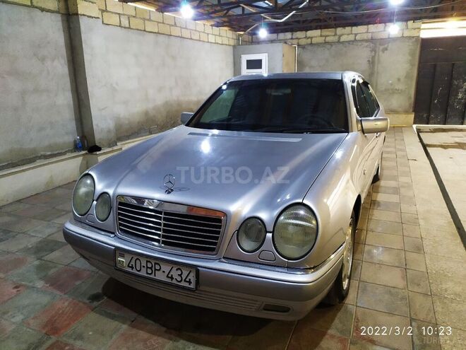 Mercedes E 230 1997, 359,000 km - 2.3 l - Quba