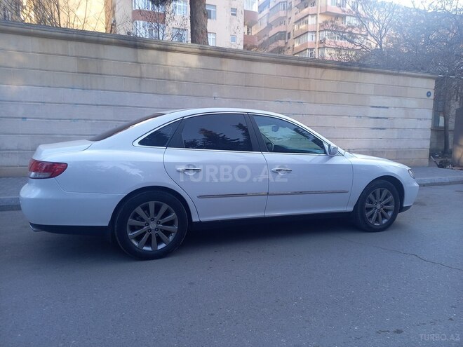 Hyundai Grandeur 2009, 220,000 km - 2.7 l - Bakı