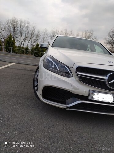 Mercedes E 220 2015, 206,000 km - 2.2 l - Şəki