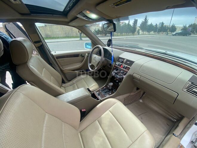 Mercedes C 230 1999, 321,456 km - 2.3 l - Bakı