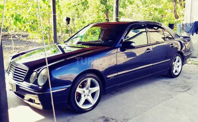 Mercedes E 270 2001, 320 km - 2.7 l - Bakı