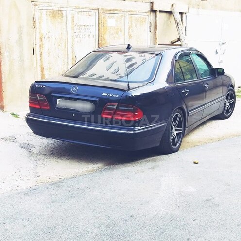 Mercedes E 270 2001, 320 km - 2.7 l - Bakı