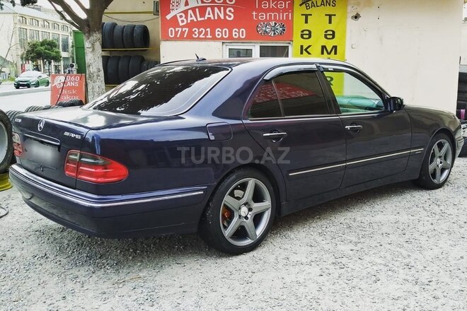 Mercedes E 270 2001, 320 km - 2.7 l - Bakı