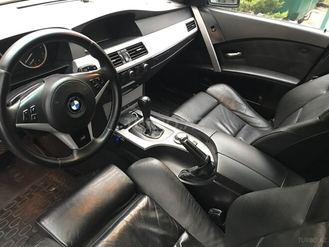 BMW 530 2005, 267,000 km - 3.0 l - Bakı