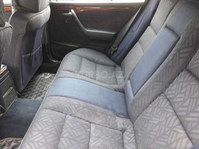 Mercedes C 220 1993, 519,111 km - 2.2 l - Salyan