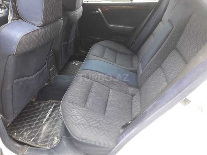 Mercedes C 220 1993, 519,111 km - 2.2 l - Salyan