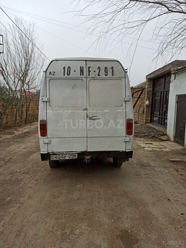 Mercedes 208 D 1993, 250,000 km - 2.3 l - Bakı