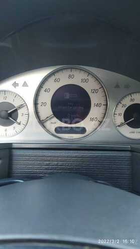 Mercedes E 320 2002, 265,327 km - 3.2 л - Naftalan