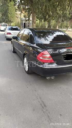 Mercedes E 320 2002, 265,327 km - 3.2 л - Naftalan