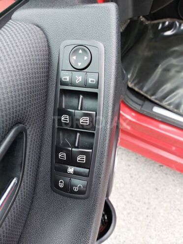 Mercedes B 170 2008, 124,650 km - 1.7 l - Bakı