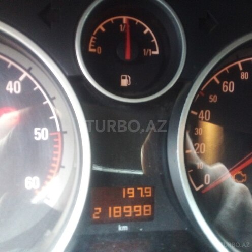 Opel Astra 2007, 219,000 km - 1.7 л - Bakı