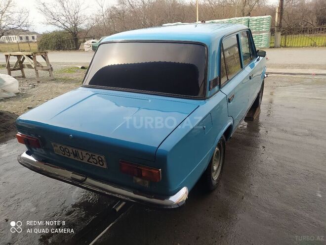 LADA (VAZ) 21011 1983, 300,000 km - 1.5 l - Qax