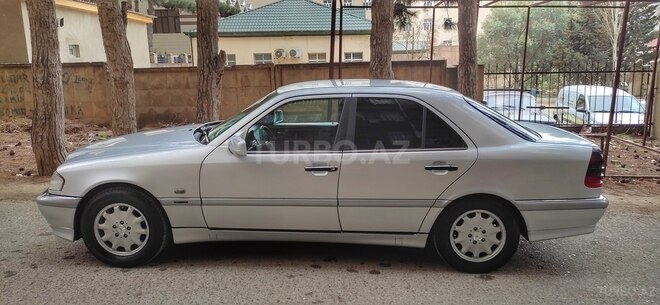 Mercedes C 220 1998, 497,000 km - 2.2 л - Bakı