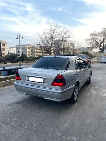 Mercedes C 240 1999, 273,400 km - 2.4 л - Bakı
