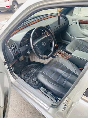 Mercedes C 240 1999, 273,400 km - 2.4 л - Bakı