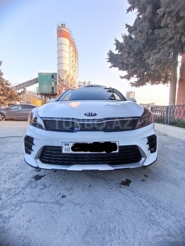 Kia Rio X-Line 2020, 10,400 km - 1.6 л - Bakı