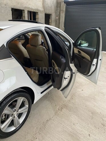 Chevrolet Cruze 2011, 172,000 km - 1.4 l - Beyləqan