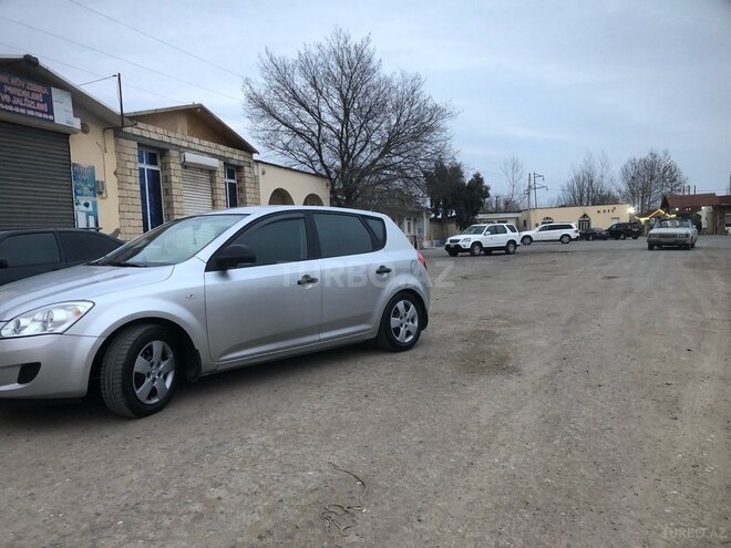 Kia Ceed 2009, 272,747 km - 1.4 l - Bakı