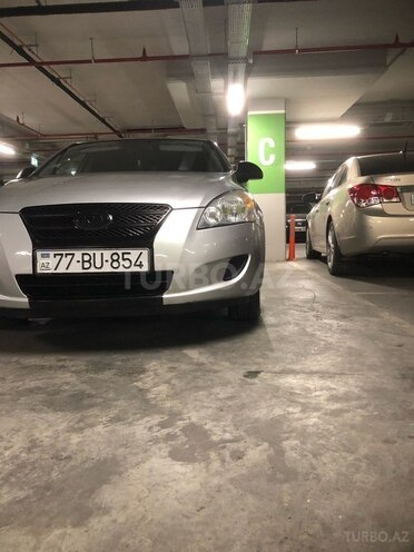 Kia Ceed 2009, 272,747 km - 1.4 l - Bakı