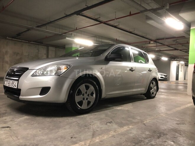 Kia Ceed 2009, 272,747 km - 1.4 l - Bakı