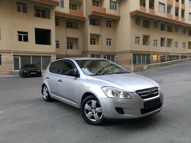 Kia Ceed 2009, 272,747 km - 1.4 l - Bakı