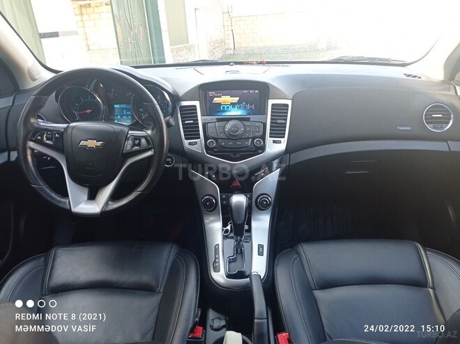Chevrolet Cruze 2013, 240,434 km - 1.4 l - Zaqatala