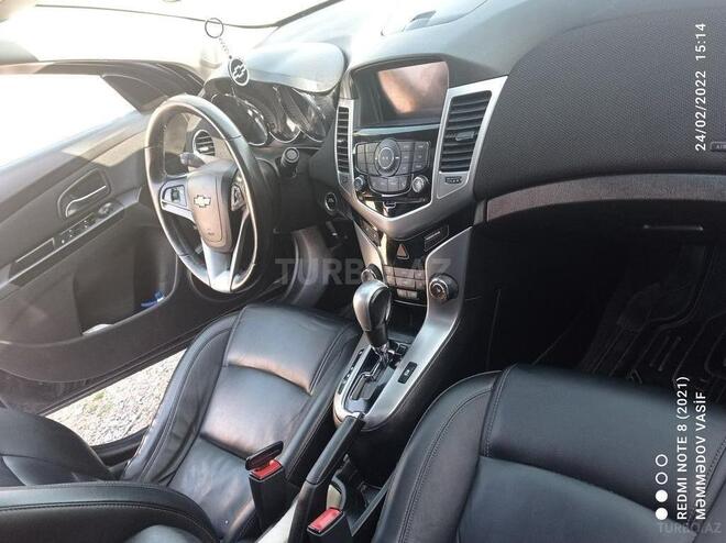 Chevrolet Cruze 2013, 240,434 km - 1.4 l - Zaqatala